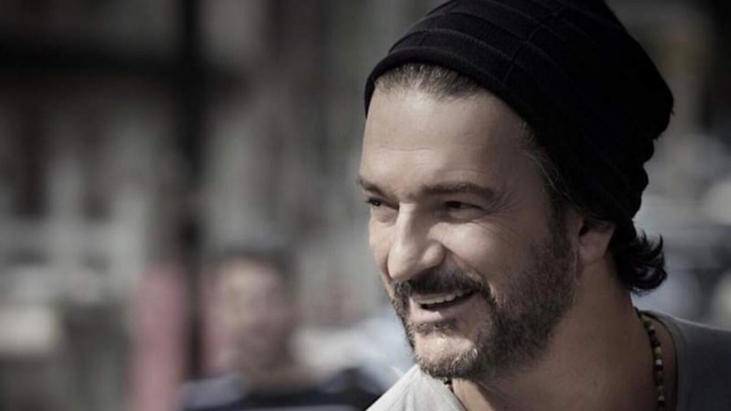 ¡Negro! Lo nuevo de Ricardo Arjona